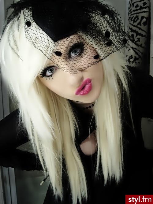 EMO Alternatywne Średnie Fryzury