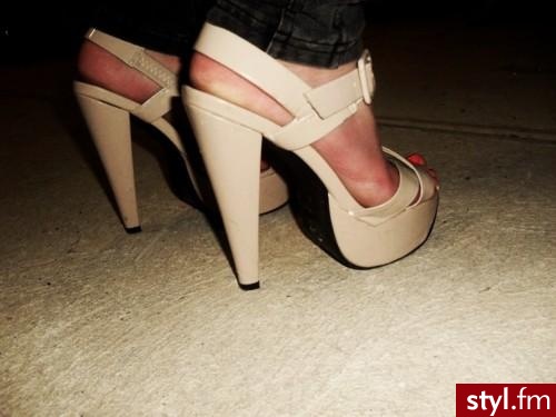Szpilki Buty Moda