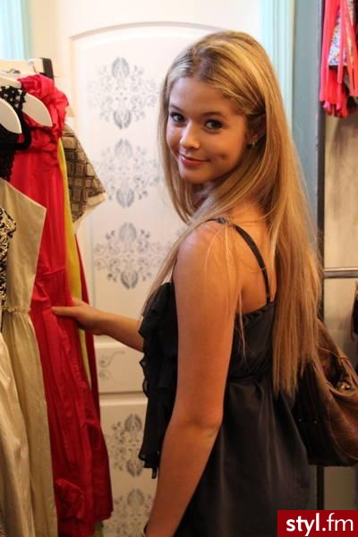 Blond Rozpuszczone Proste Na co dzień Długie Fryzury
