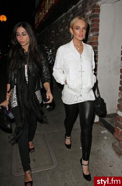 Lindsay Lohan and Courtenay Semel - Moda uliczna Inne Moda