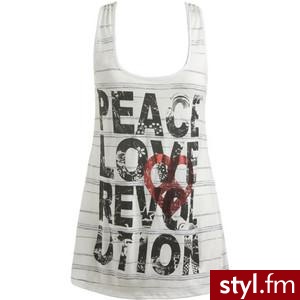 Revolution Stripe Tank - Teen Clothing by Wet Seal - Polyvore. Pobrano ze strony: http://www.polyvore.com/revolution_stripe_tank_teen_clothing/thing?id=16328960 - Pozostałe Ciuchy Moda