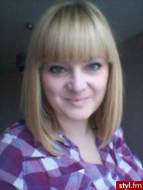 Blond Rozpuszczone Proste z grzywką Na co dzień Średnie Fryzury
