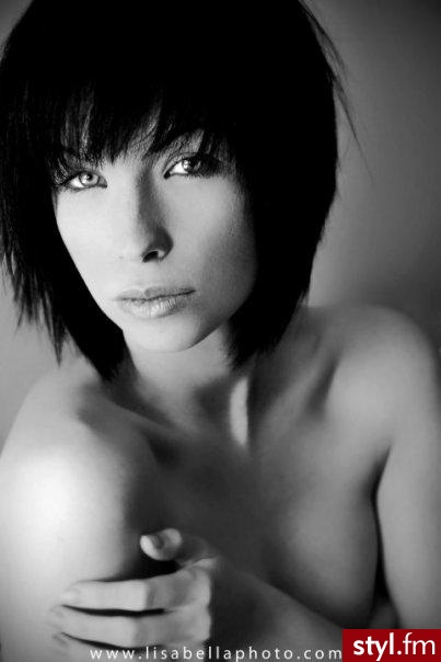 Średnie Fryzury