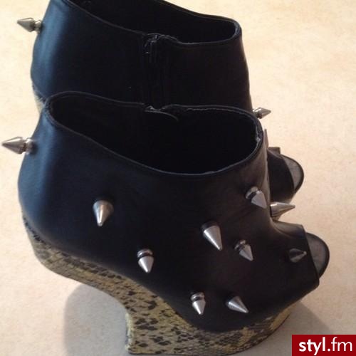 Pozostałe Buty Moda