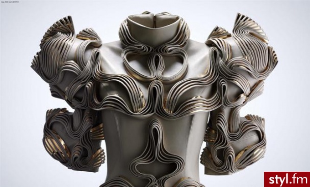 iris van herpen - Pozostałe Ciuchy Moda