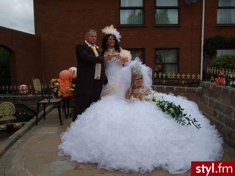 Znalezione w necie :) jak jest to pisać :) - Suknie ślubne Ślub Moda