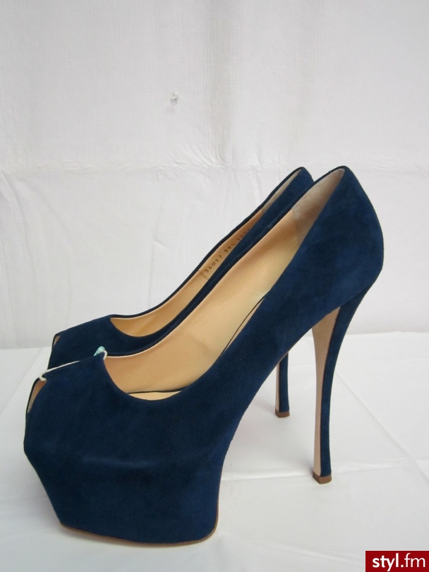 Szpilki Buty Moda