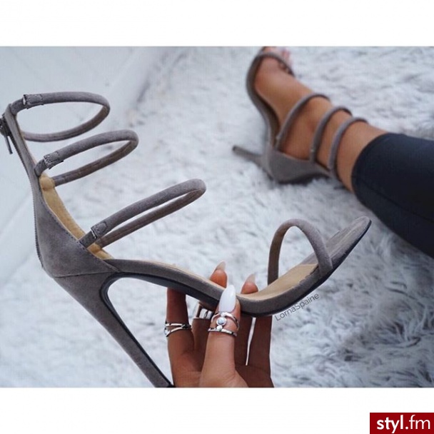Szpilki Buty Moda