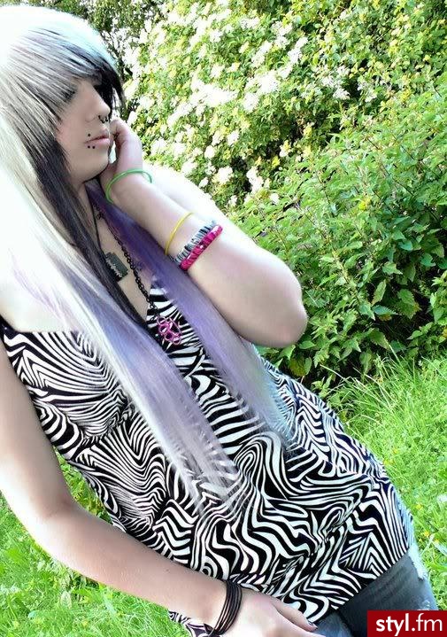 EMO Alternatywne Średnie Fryzury