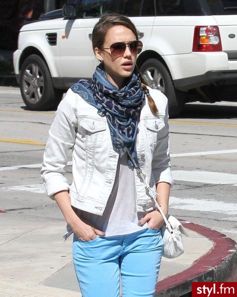 Jessica Alba - Moda uliczna Inne Moda