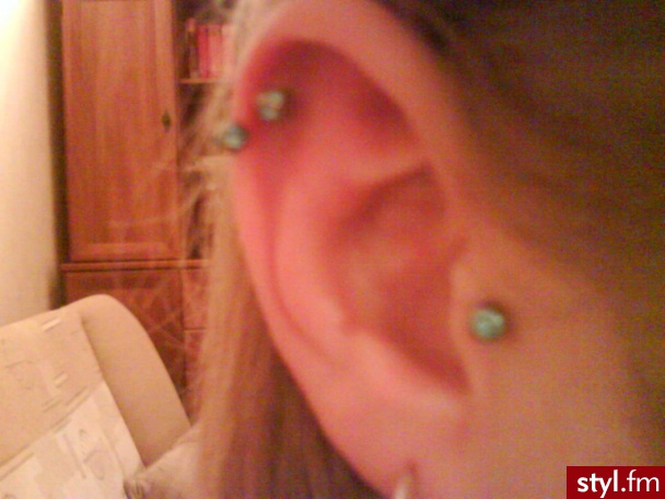 helix i tragus :) - Modyfikacje ciała