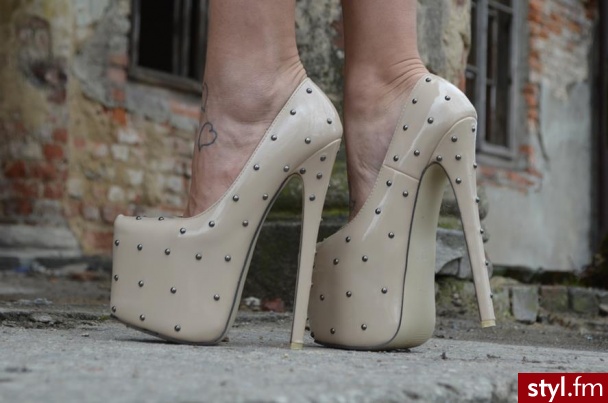 Szpilki Buty Moda