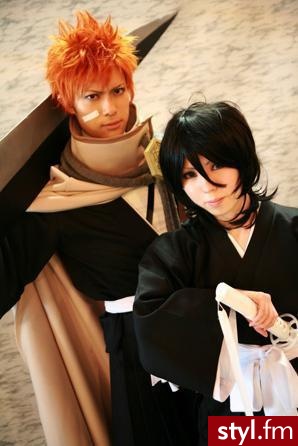 Ichigo - Średnie Męskie Fryzury