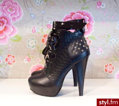 Kozaki Buty Moda