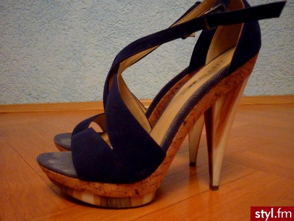 Szpilki Buty Moda