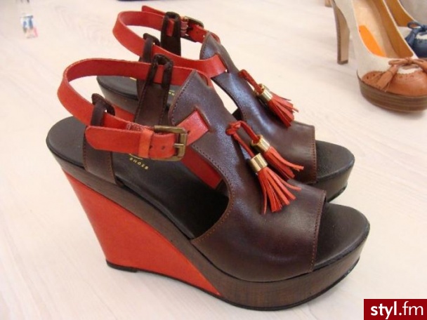 Pozostałe Buty Moda