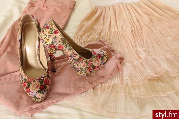 Szpilki Buty Moda