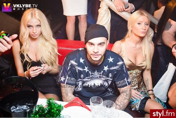 Blond Rozpuszczone Kręcone Fryzury gwiazd Długie Fryzury