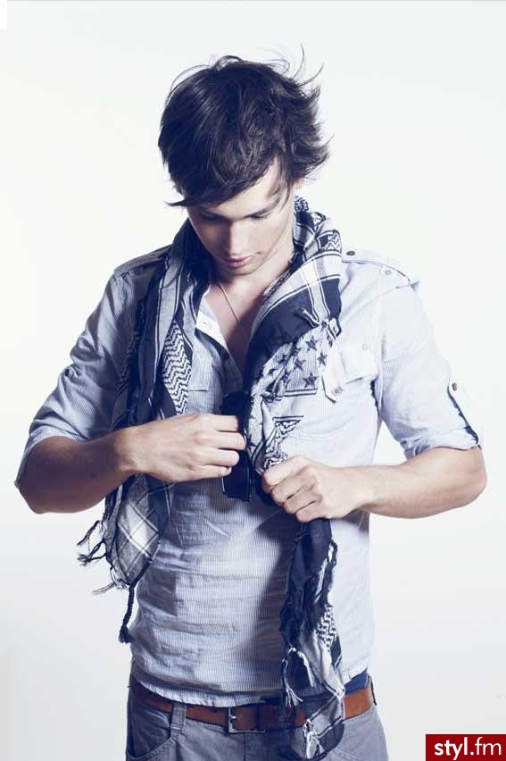 Bershka 2009. Bershka 2009. Nie wiedzialam czy dodac do fryzur czy galerie mody... - Pozostałe Ciuchy Moda
