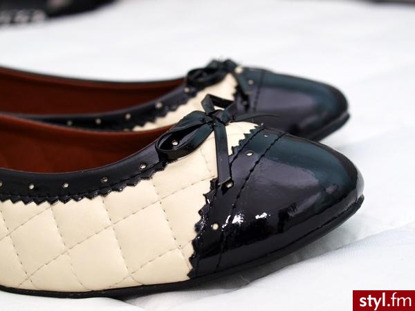 Pozostałe Buty Moda