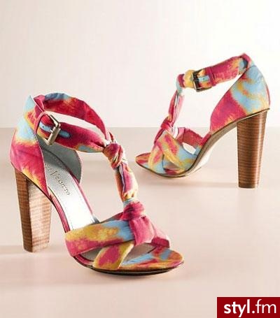 vince camuto - 125$ - Pozostałe Buty Moda