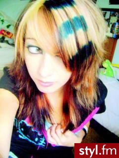 EMO Alternatywne Średnie Fryzury