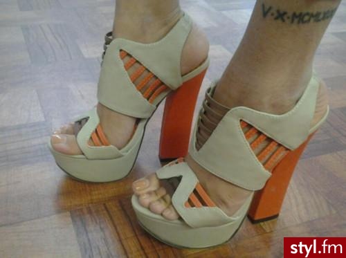 Pozostałe Buty Moda