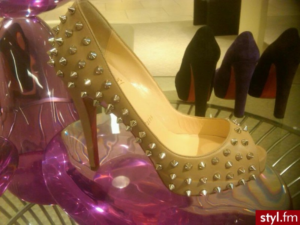 Szpilki Buty Moda
