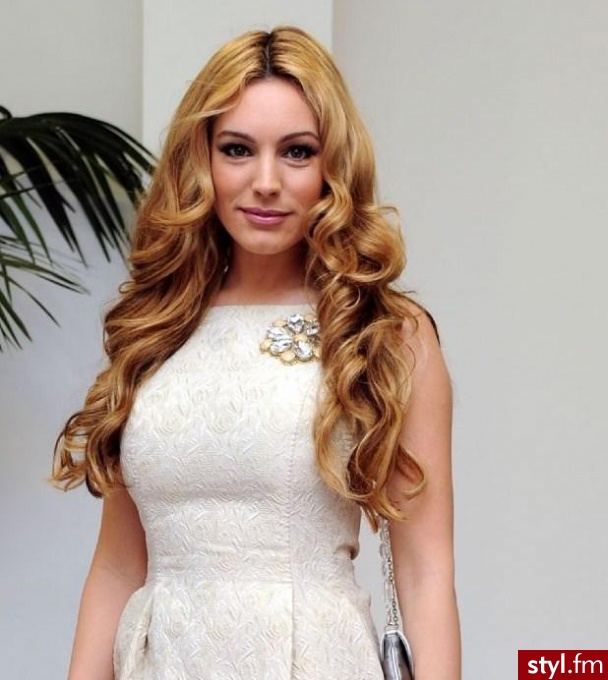 Blond Rozpuszczone Kręcone Na co dzień Długie Fryzury