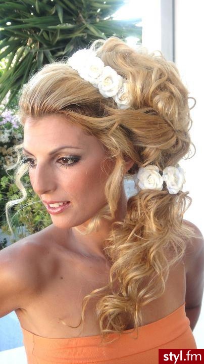 Blond Rozpuszczone Kręcone Ślubne Długie Fryzury