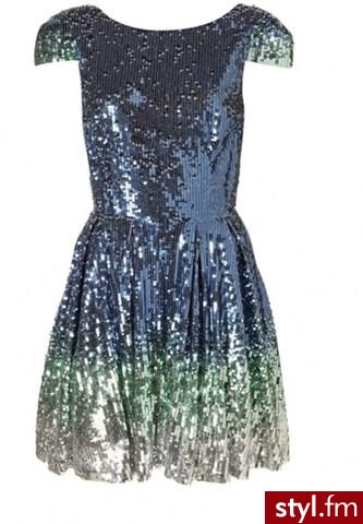 Sukienki Moda