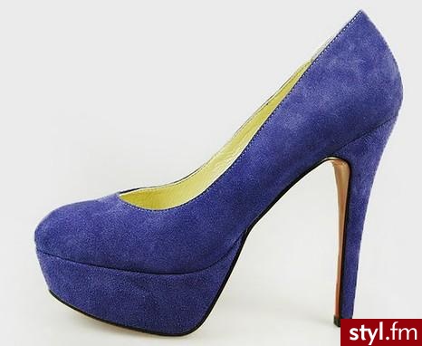 buty. Christian Louboutin $1 080 - Pozostałe Buty Moda