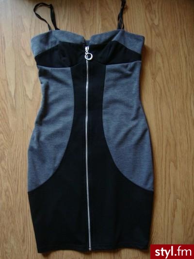 Sukienki Moda