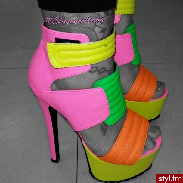 Szpilki Buty Moda