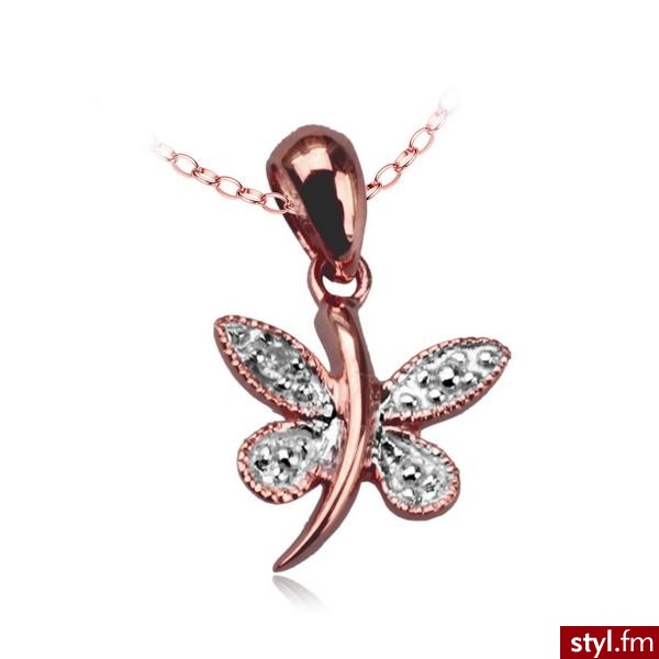 ZŁOTY WISIOREK - PIĘKNY DIAMENT - STYLOWY MOTYL (1043723053) - Aukcje internetowe Allegro. Pobrano ze strony: http://allegro.pl/item1043723053_zloty_wisiorek_piekny_diament_stylowy_motyl.html - Pozostałe Dodatki Moda