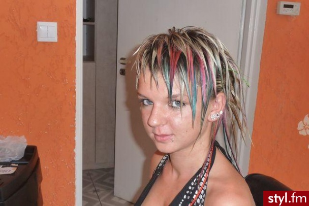 Dla odważnych! - Średnie Fryzury