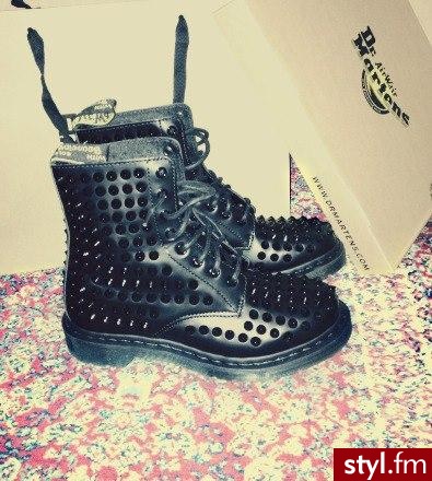 Glany Buty Moda