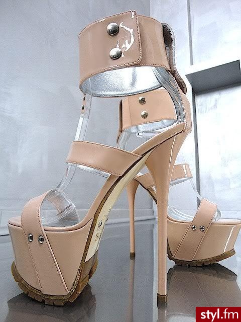 Szpilki Buty Moda