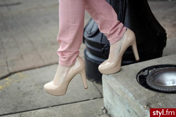 Szpilki Buty Moda