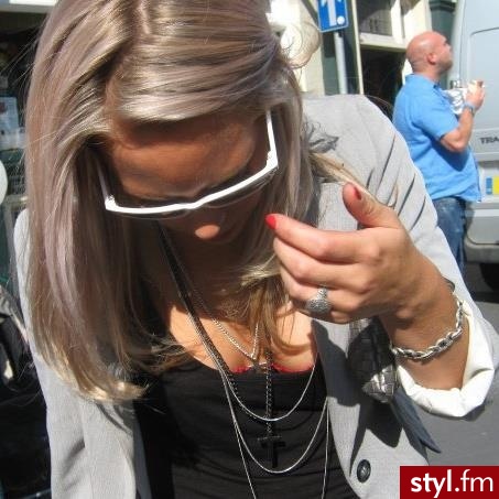Średnie Fryzury