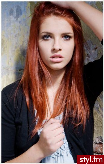Średnie Fryzury