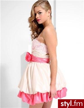 Betsey Johnson. Cena: £350. - Pozostałe Ciuchy Moda