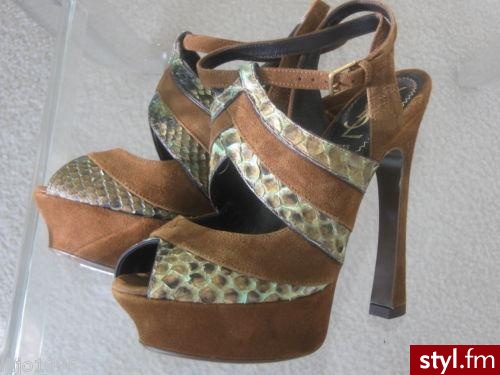 Pozostałe Buty Moda