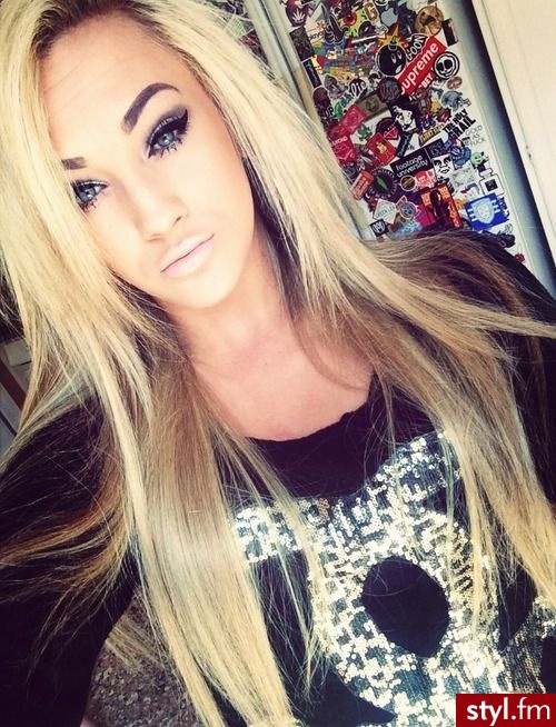 Blond Rozpuszczone Proste Na co dzień Długie Fryzury