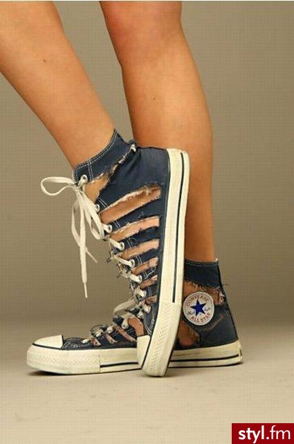 Postrzępione Converse - Pozostałe Buty Moda