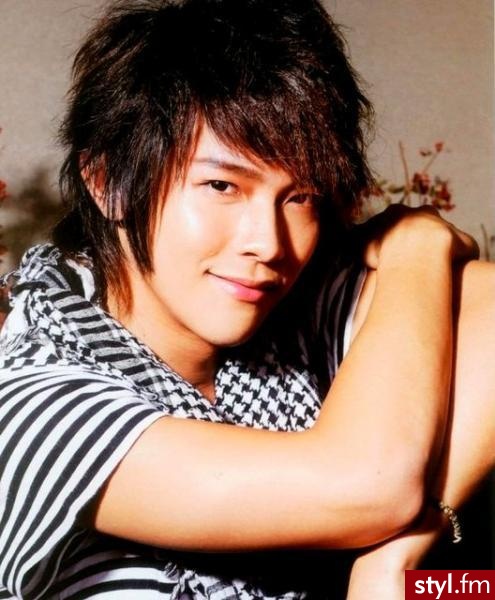 Jiro Wang - Średnie Męskie Fryzury