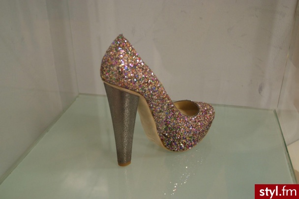 Szpilki Buty Moda