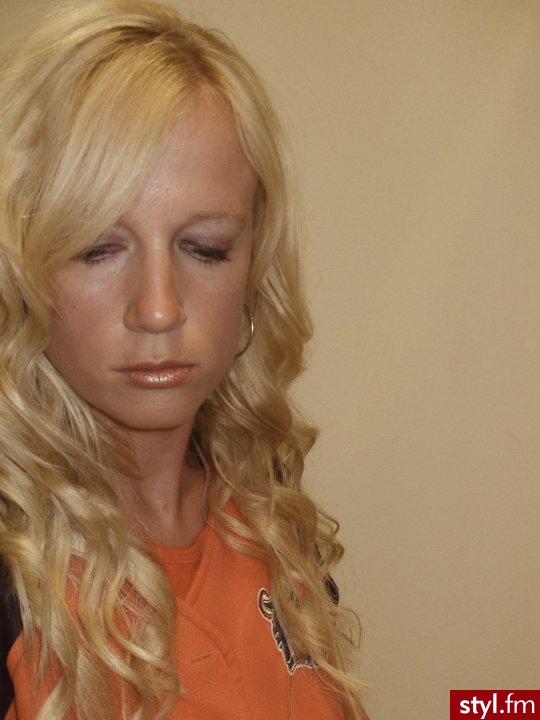 Blond Rozpuszczone Kręcone z grzywką Na co dzień Średnie Fryzury