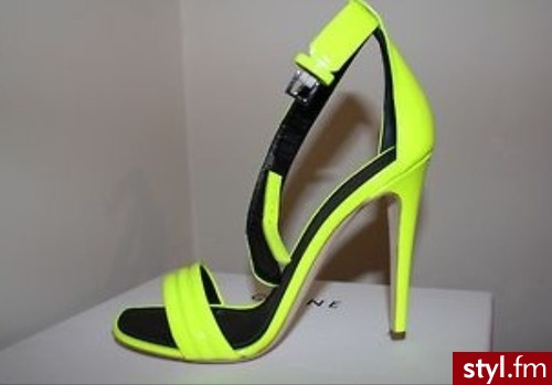 Szpilki Buty Moda
