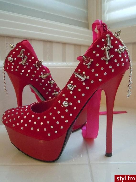 Szpilki Buty Moda